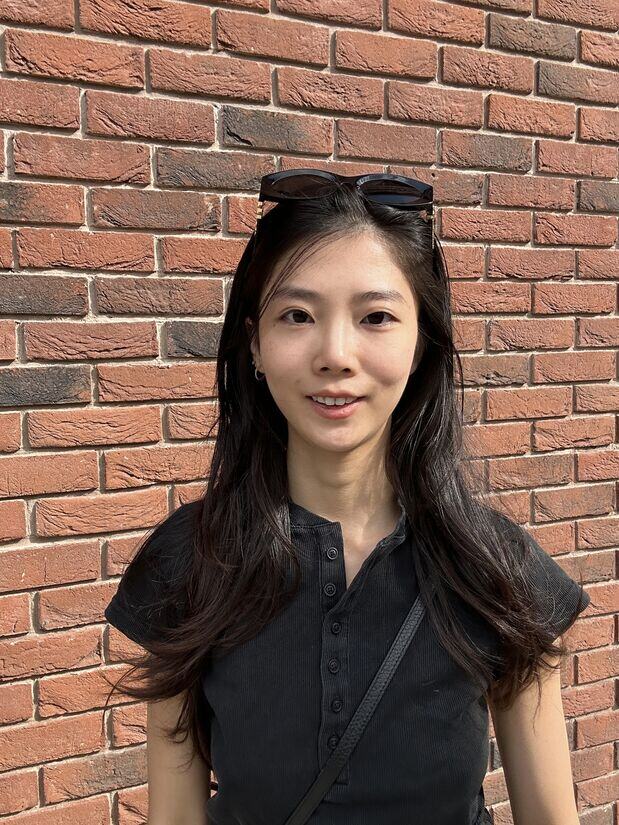 Ruoyi Zheng 