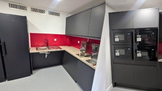image of a kitchen, situated in the commuter space