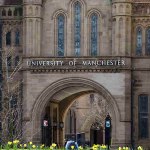 Image of University of Manchester archway 